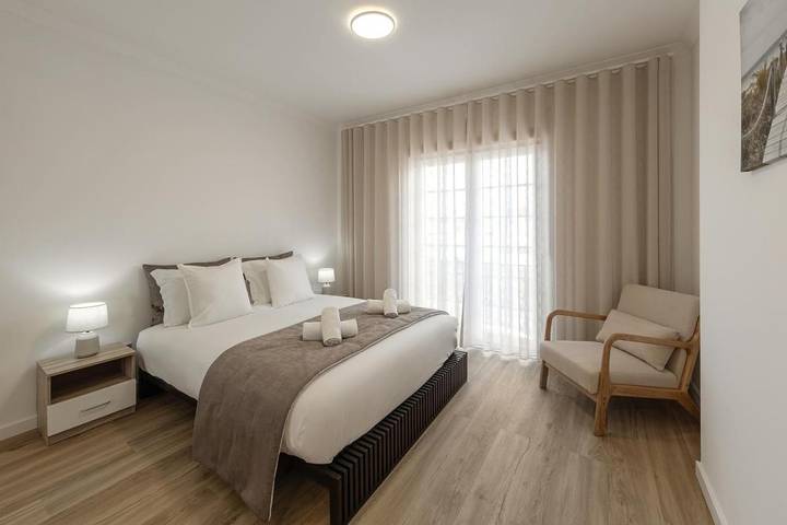 Villa para 10 pessoas, com jacuzzi e terraço em Peniche