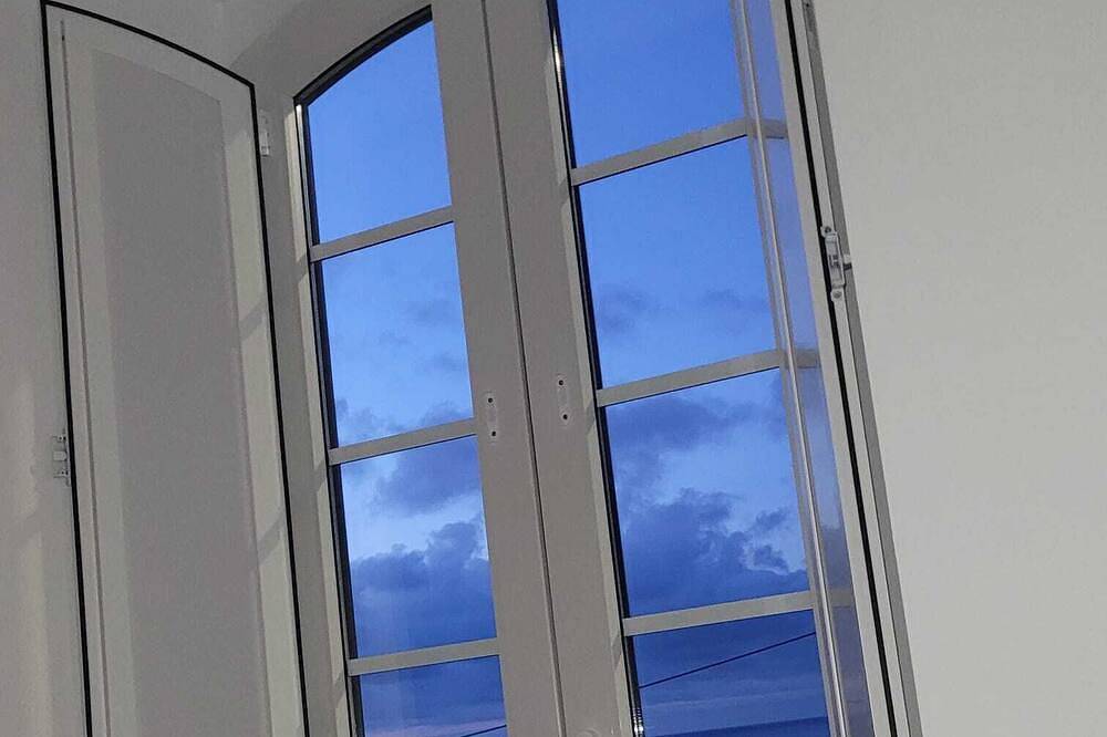 Entire apartment, Vanira-Mar Apartment New in Foz, Galician Coast