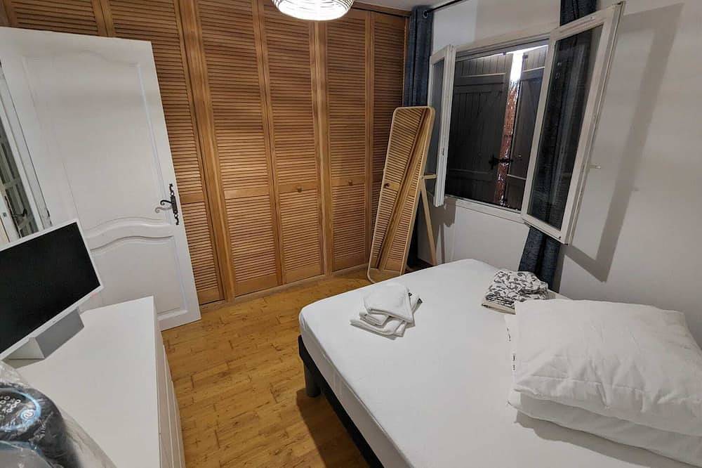 Friendly house 6 people with garden and pool in Peymeinade, Cannes region