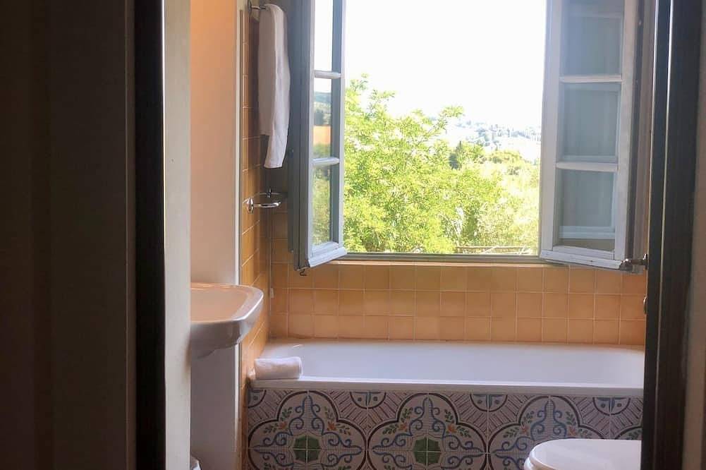 Casa vacanze con piscina nel cuore della campagna N3 in Montespertoli, Firenze province