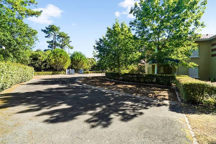 Ferienwohnung für 6 Personen, mit Terrasse und Garten sowie Pool und Ausblick in Soulac-sur-Mer - 4