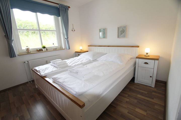 Ferienwohnung für 3 Personen, mit Terrasse in Wenningstedt - 4