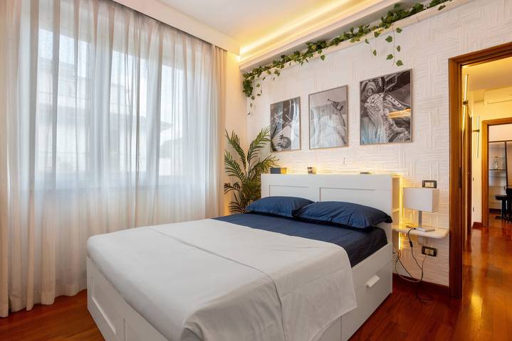 Ferienwohnung für 5 Personen, mit Balkon und Garten in Viareggio
