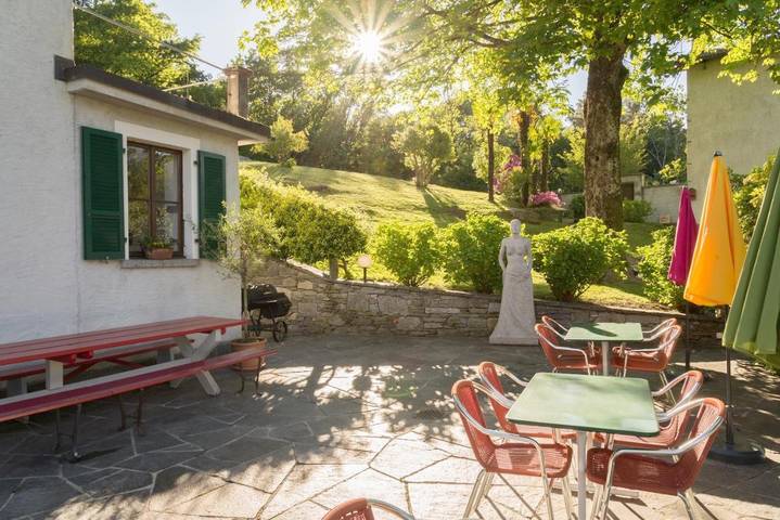 Camping pour 4 personnes, avec jardin et terrasse en Suisse - 2