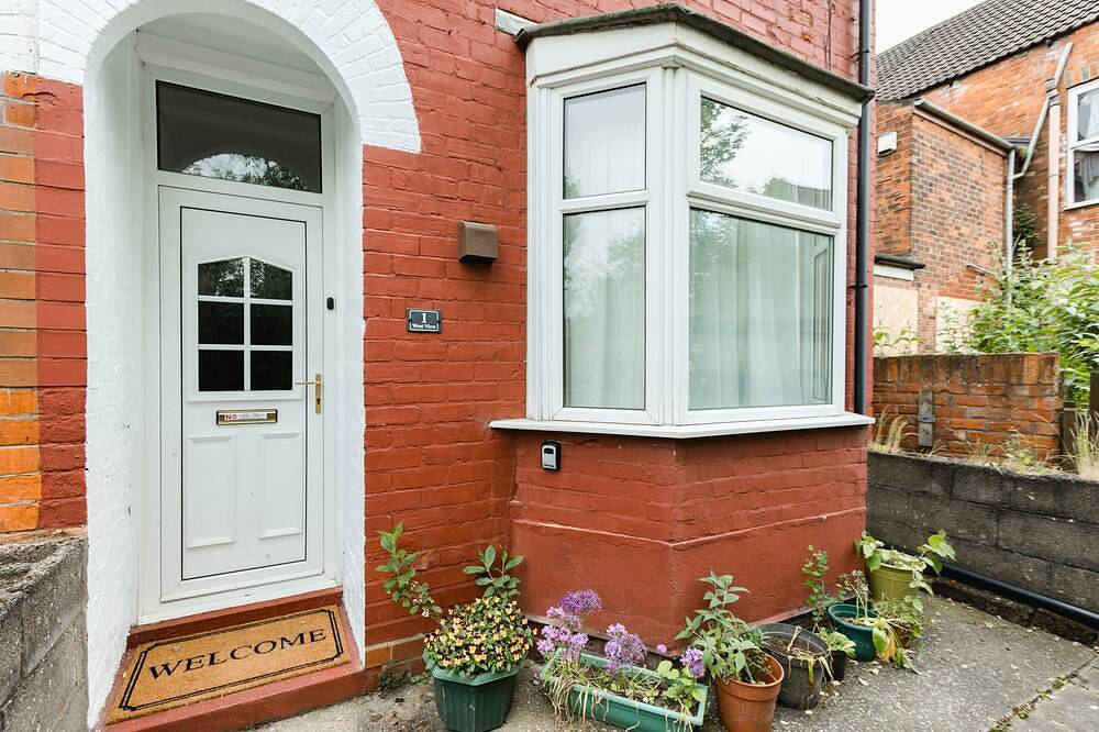 Cosy Bedroom in 3 bed House, Close to City Centre and University in Kingston upon Hull, Yorkshire y Humber