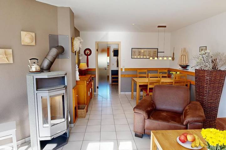 Ferienwohnung für 5 Personen, mit Garten und Terrasse in Wenkendorf