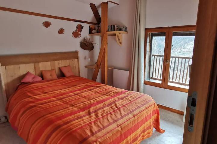 Gîte pour 8 personnes, avec terrasse à Moulis (Ariège) - 4