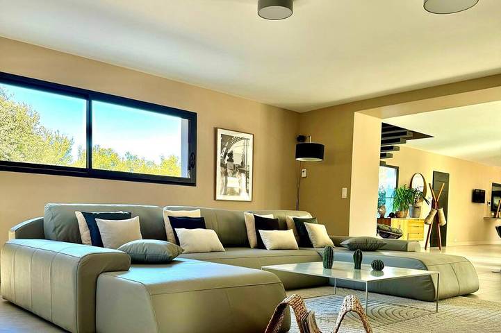 Location de vacances pour 12 personnes, avec jardin ainsi que jacuzzi et balcon à Chamaret - 4