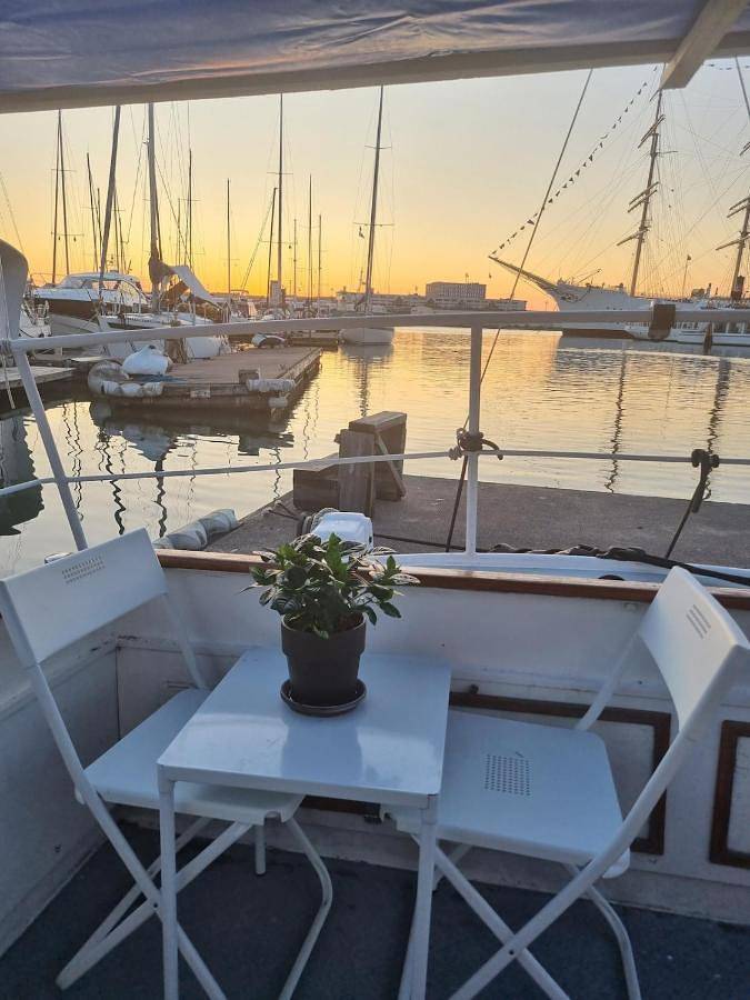 Boot für 2 Personen, mit Ausblick und Balkon in Schweden