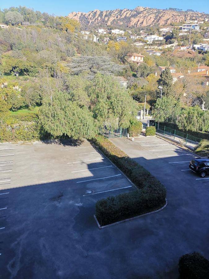 Gîte pour 6 personnes, avec vue et jardin dans Agay - 3