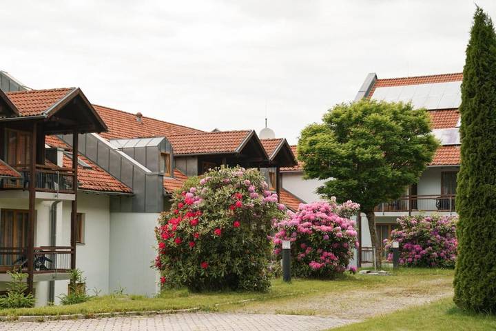 Hotel für 2 Personen, mit Terrasse und Garten sowie Pool und Sauna in Sonnen - 4