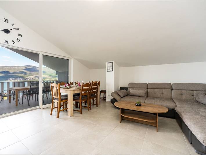 Villa for 14 personer, med balkon, børnevenlig i Zadar