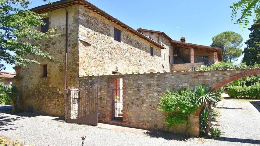 Location de vacances pour 7 personnes, avec piscine et jardin à Monteriggioni - 2