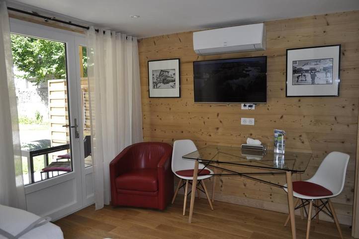 Chalet pour 2 personnes, avec jardin et vue à Le Bourg-d'Oisans - 4