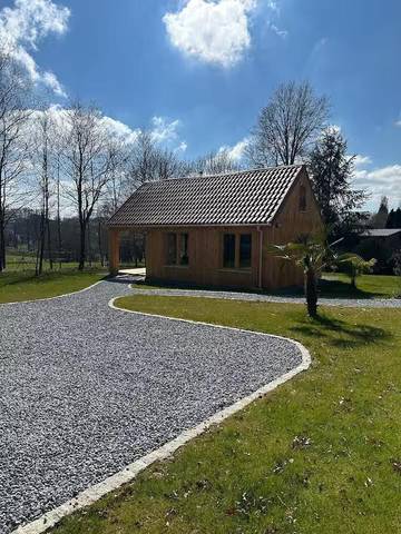 Maison de campagne pour 4 personnes, avec sauna ainsi que jardin et jacuzzi à Châlus