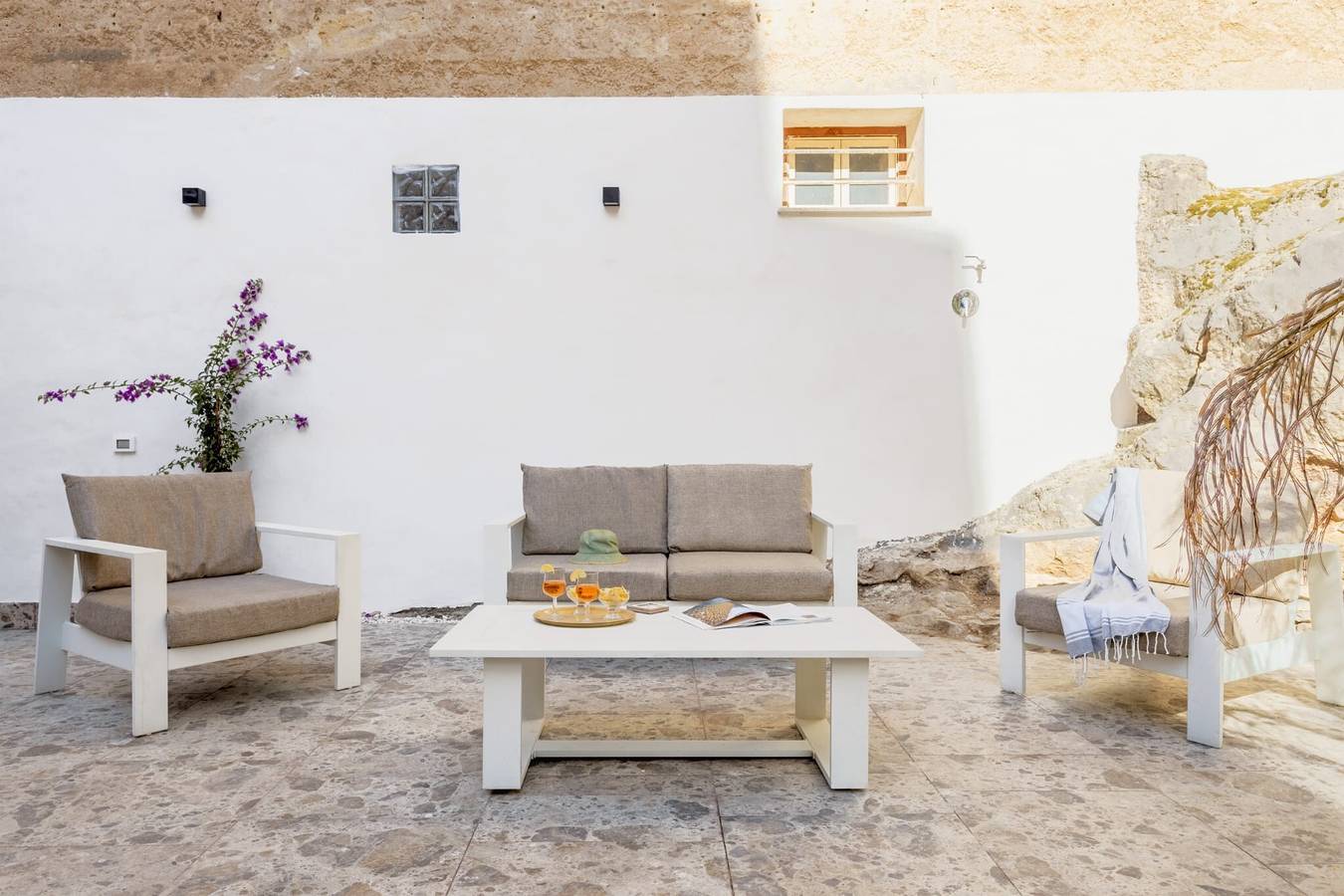 Hel lägenhet, Apartment 'Travel Rooms-Superior Con Terrazza' with Mountain View, Wi-Fi and Air Conditioning in Palermo, Palermo provins