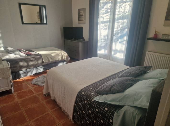 Chambre d’hôte pour 5 personnes, avec jardin dans le Loir-et-Cher - 2