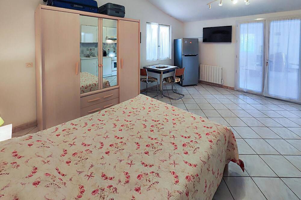 Preciosa casa en Nébian con Wifi in Nébian, Región de Lodève