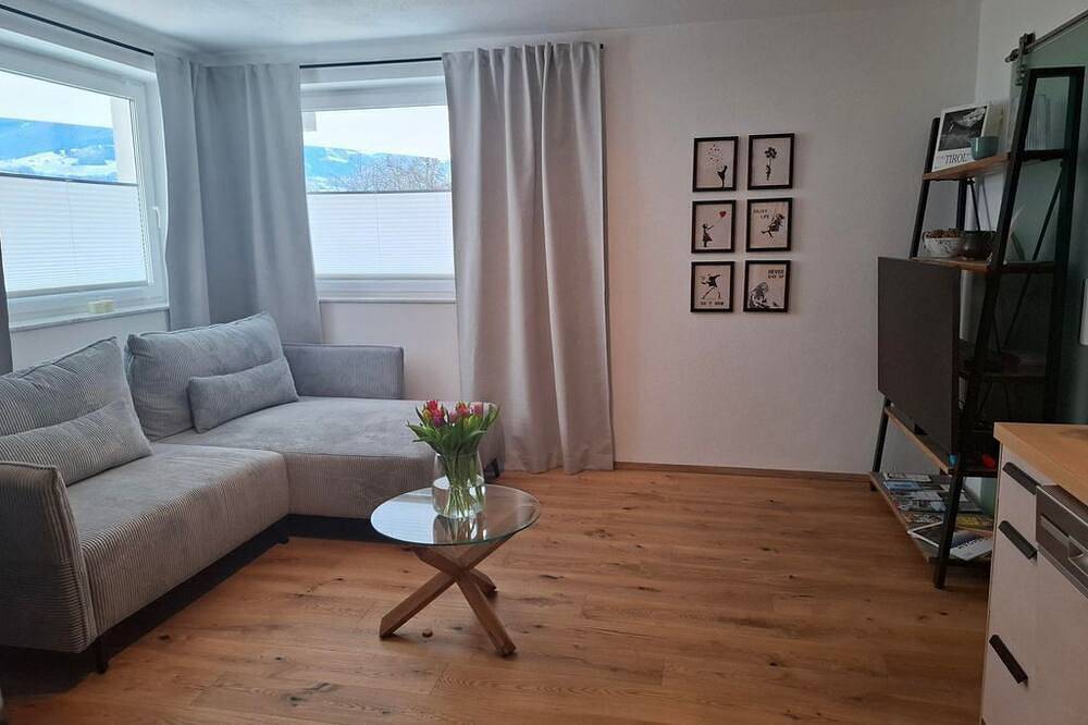 Geheel appartement, Ferienwohnung Fam. Zeiger - Holiday apartment family Zeiger in Vomp, Bezirk Schwaz