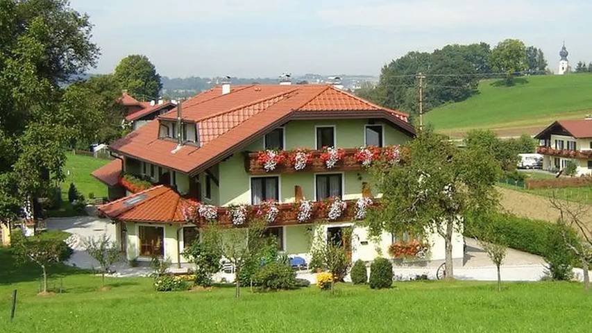 Ferienwohnung für 3 Personen, mit Garten - 1