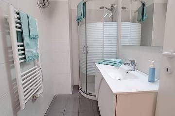 Appartement De Vacances pour 3 Personnes dans Juan-les-Pins, Antibes, Photo 4