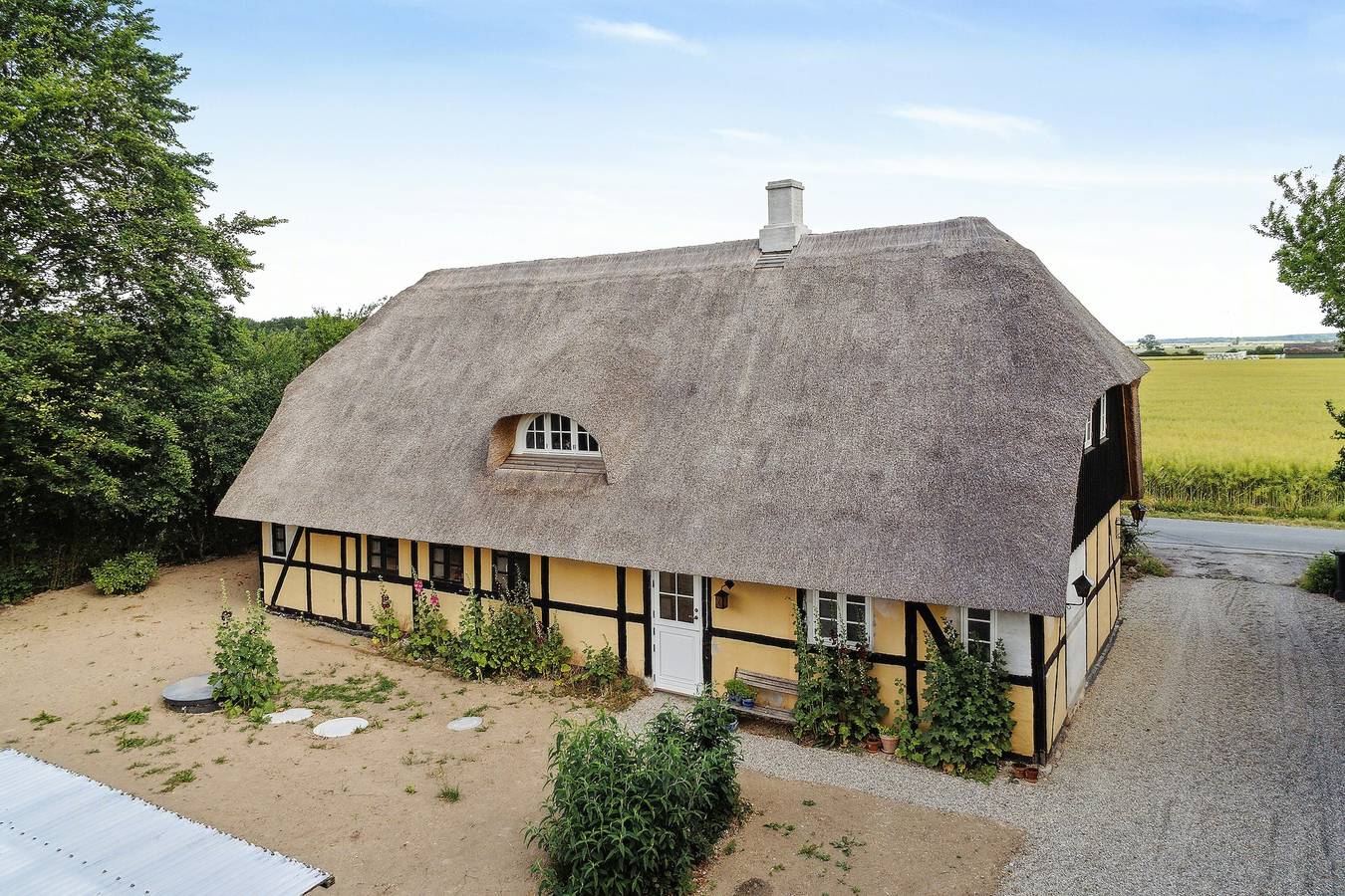 Nostalgische Idylle im gelben Fachwerkhaus in Schwedische Ostsee