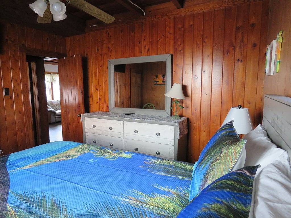 2 Minuten zum Meer! Eingezäunter Bereich für Haustiere / Zugang zum Privatstrand in Whalebone, Nags Head