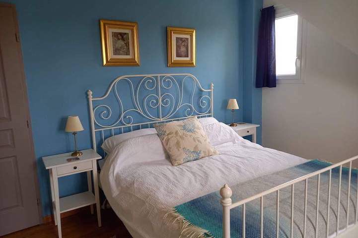 Location de vacances pour 8 personnes, avec terrasse et jardin, animaux acceptés à Mandeville-en-Bessin - 2