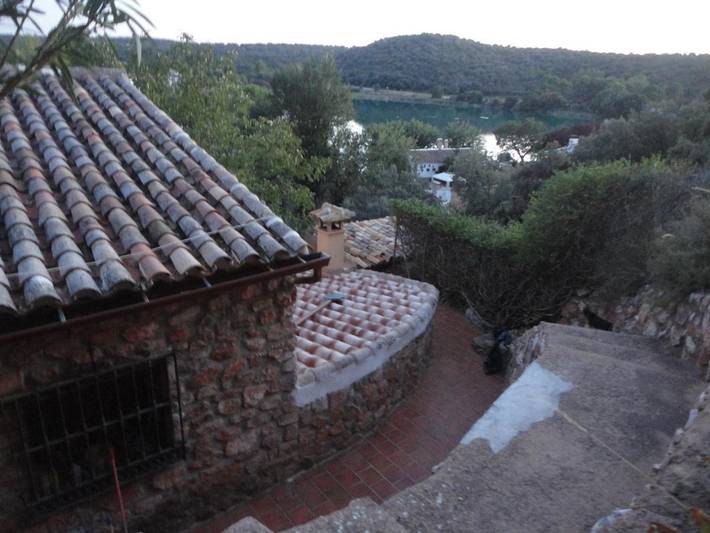 Casa de vacaciones para 12 personas, con piscina y vistas además de vistas al lago y jardín en Parque natural de las Lagunas de Ruidera - 4