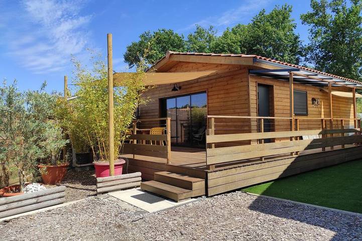 Chalet für 4 Personen, mit Terrasse und Garten - 1