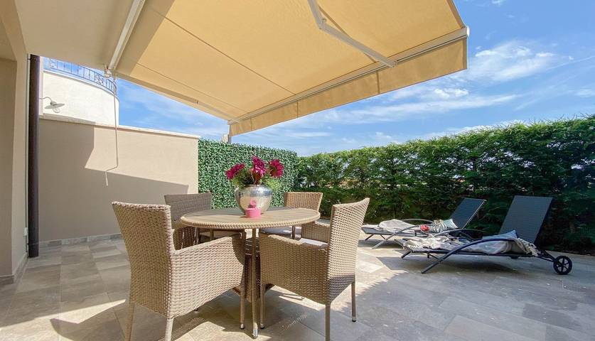 Ferienwohnung für 4 Personen, mit Terrasse und Garten