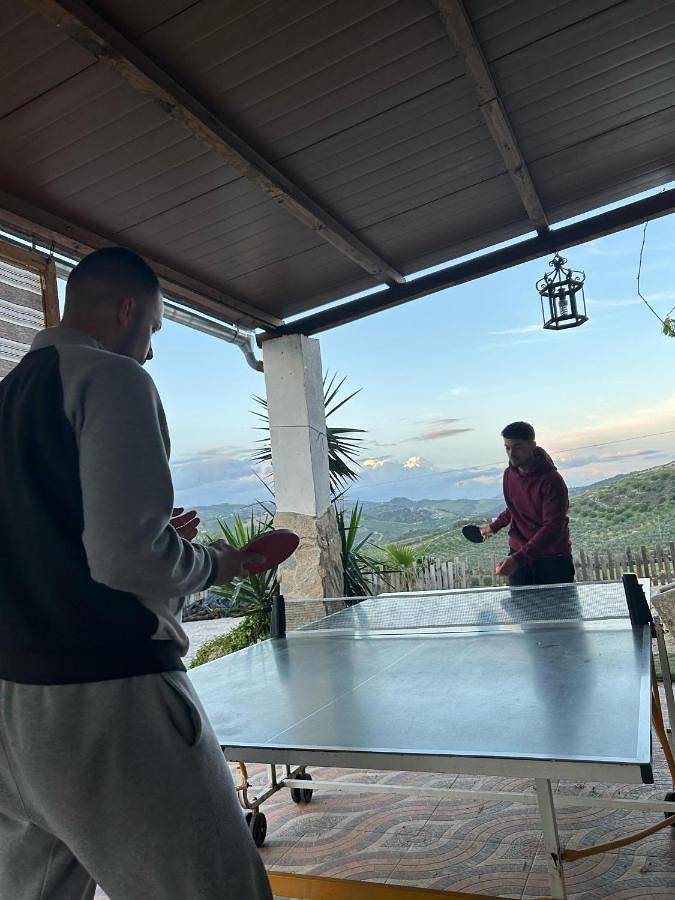 Casa rural para 30 personas, con terraza además de vistas y piscina en Sierra Sur de Sevilla - 2