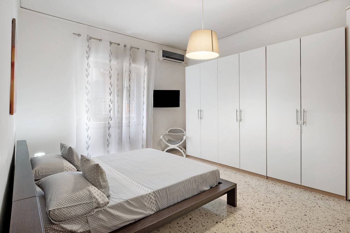 Appartement entier, Appartement 'Casa Vacanza Arcangeli' avec balcon, Wi-Fi et climatisation in Salerne, Côte Tyrrhénienne Campanie