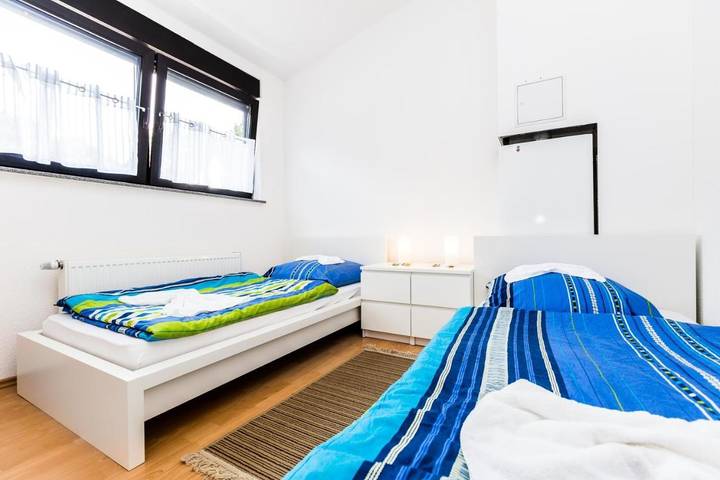 Ferienhaus für 8 Personen, mit Terrasse und Ausblick in Mülheim Köln - 4