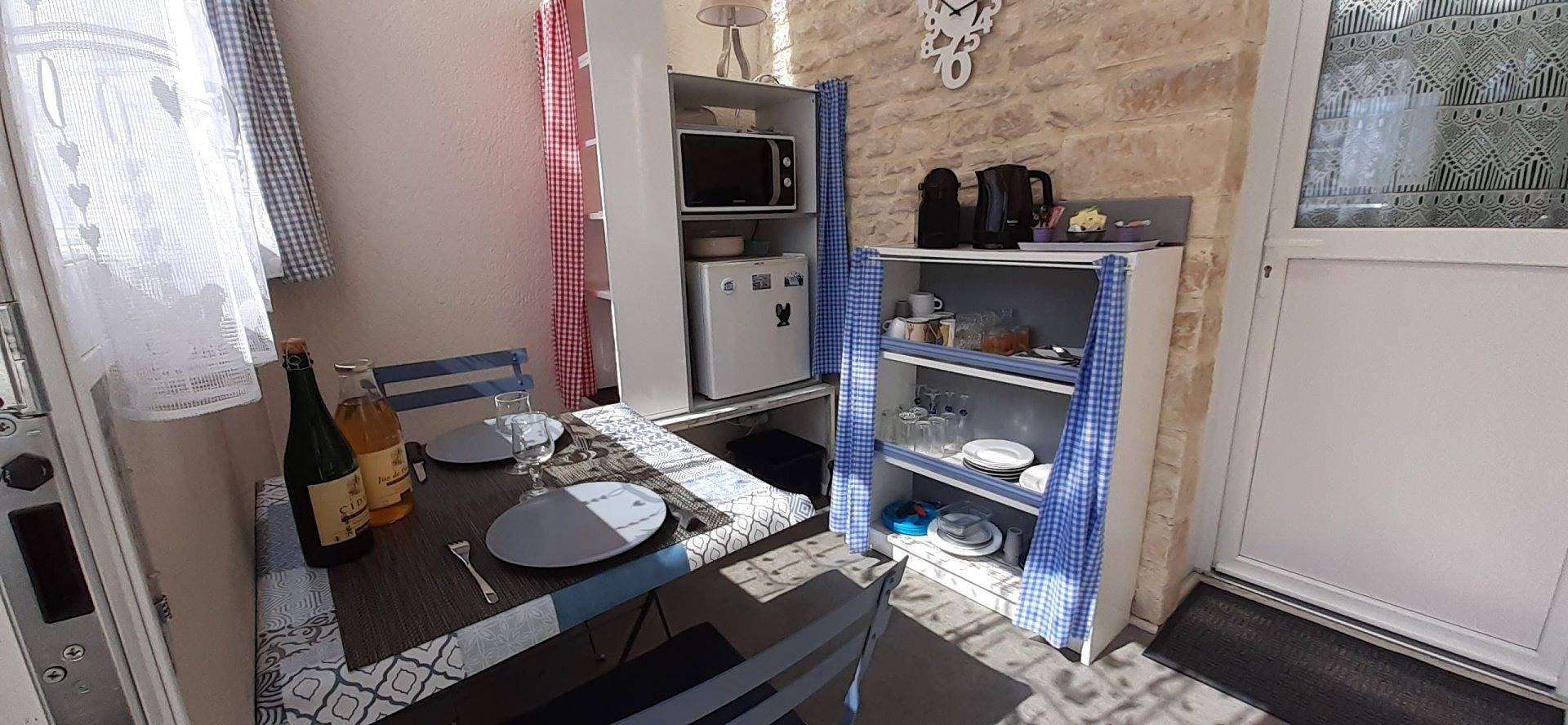 Chambre Hier et au jour J à la Pointe du Hoc - Omaha - Chambre in Saint-Benoît-de-l'Aure, Région de Bayeux