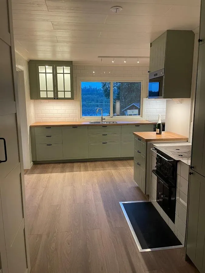 Ferienwohnung für 12 Personen, mit Sauna und Ausblick sowie Terrasse und Seeblick, mit Haustier - 1