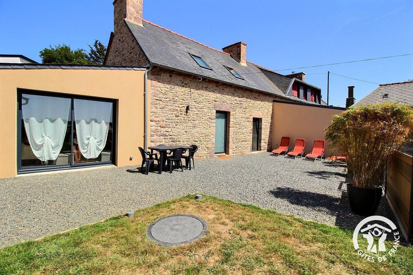 Ty Saint Breiz in Pléhédel, Côte de Goëlo