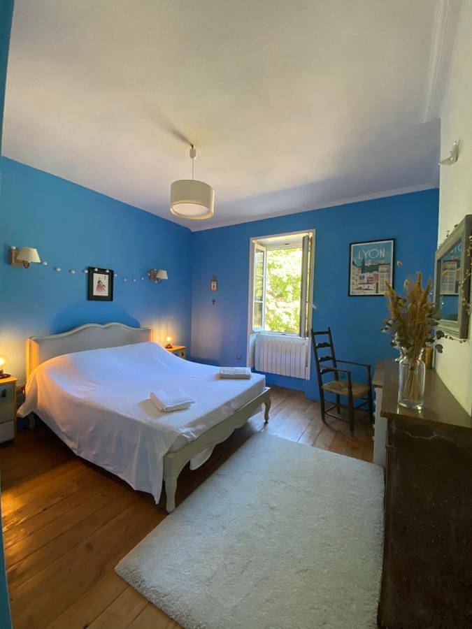 Chambre d’hôte pour 4 personnes, avec jardin dans La Chapelle-de-Guinchay - 2