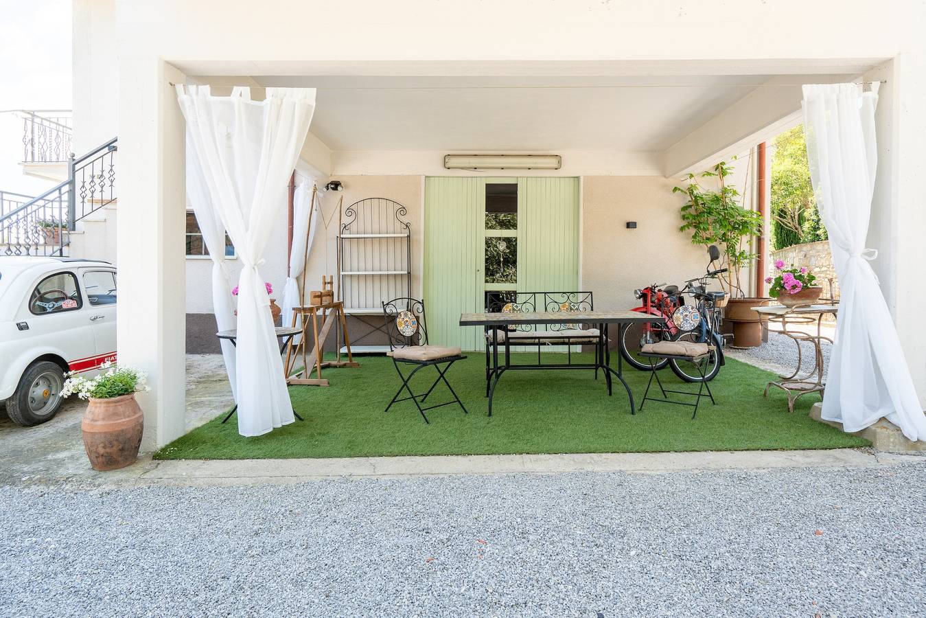 Casa Corniolo: casa vacanze con vista montagna, terrazza privata e balcone in Bugiana, Monte San Savino