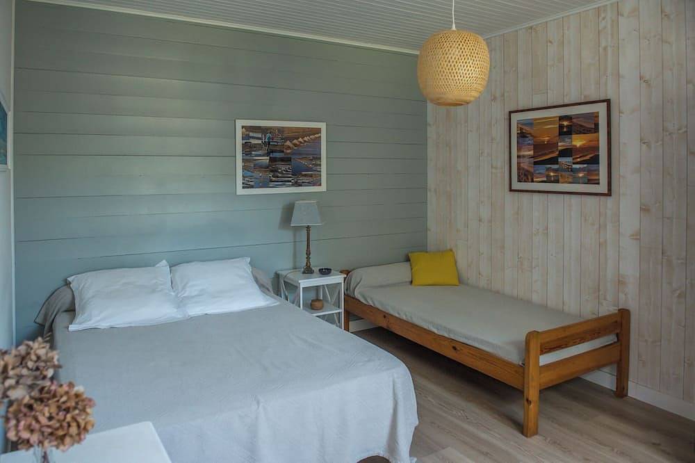 Angenehmer, ruhiger Pavillon im Garten der Besitzer in Le Bois-Plage-en-Ré, Ile de Re