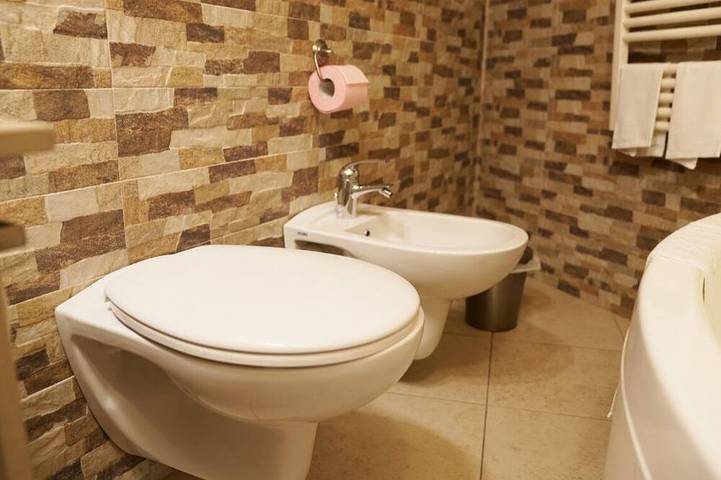 Il Sorriso dei Sassi Rooms. Belvedere Junior Suite Sassi view & jacuzzi. in Sassi di Matera, Matera
