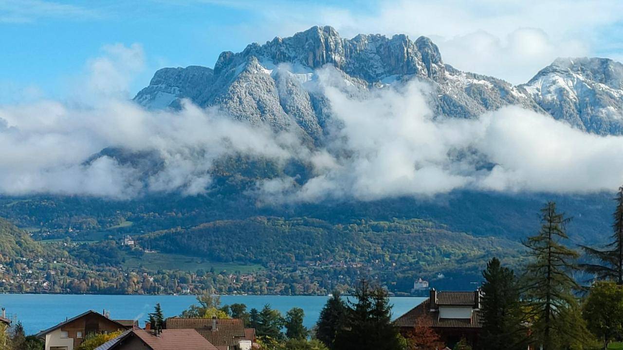 Vue Lac Lodges in Sévrier, Parc naturel régional du Massif des Bauges