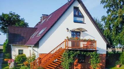 Ferienwohnung für 2 Personen, mit Ausblick und Garten in Groß Mohrdorf