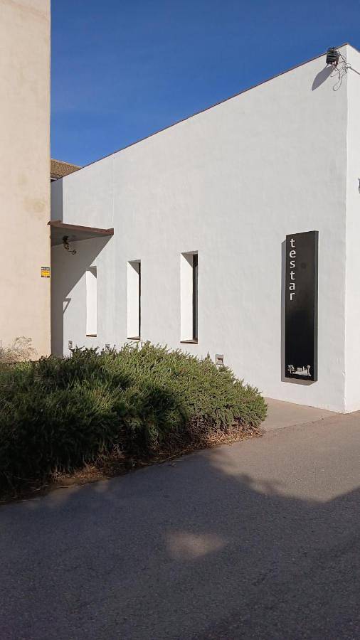 Location de vacances pour 6 personnes, avec jardin ainsi que piscine et vue à Paterna - 4