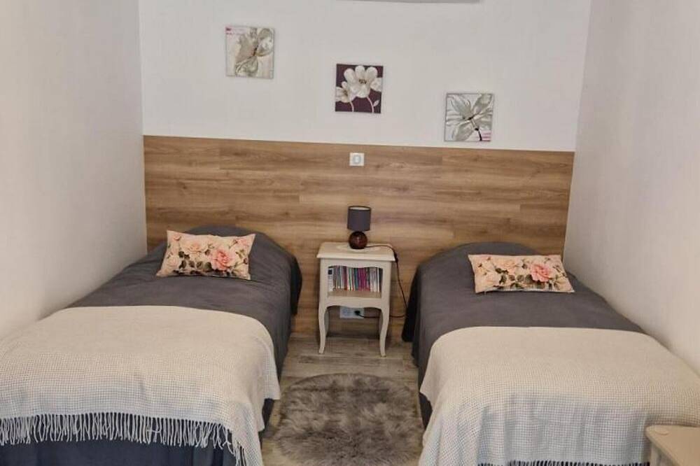 Gîte en Périgord avec Spa privé et Wifi in Journiac, Périgord Blanc