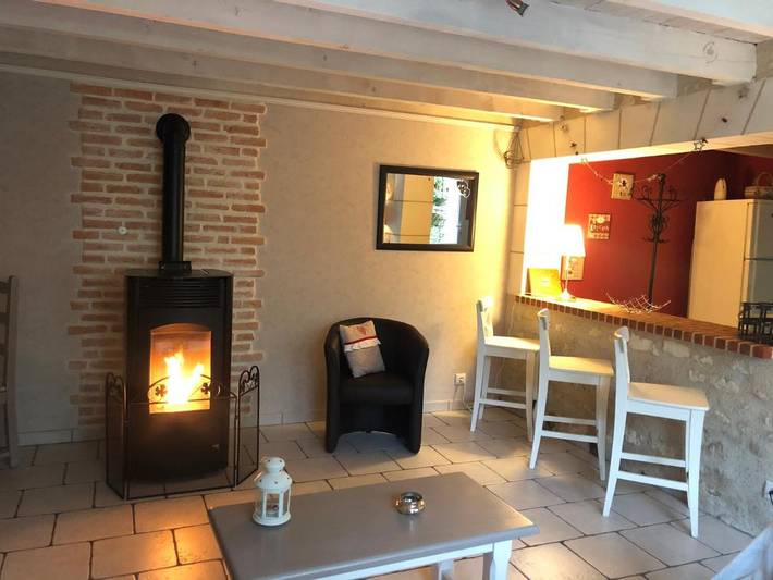 Location de vacances pour 4 personnes, avec vue et jardin à Thésée - 2
