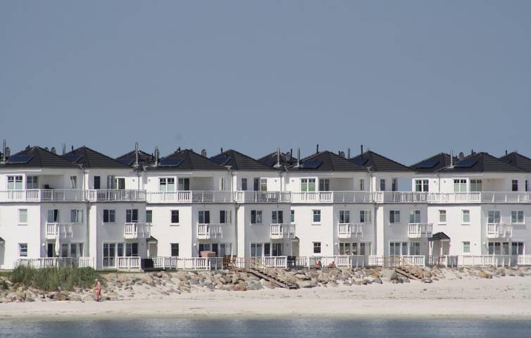 Ferienhaus für 6 Personen, mit Terrasse und Sauna sowie Whirlpool, kinderfreundlich - 1