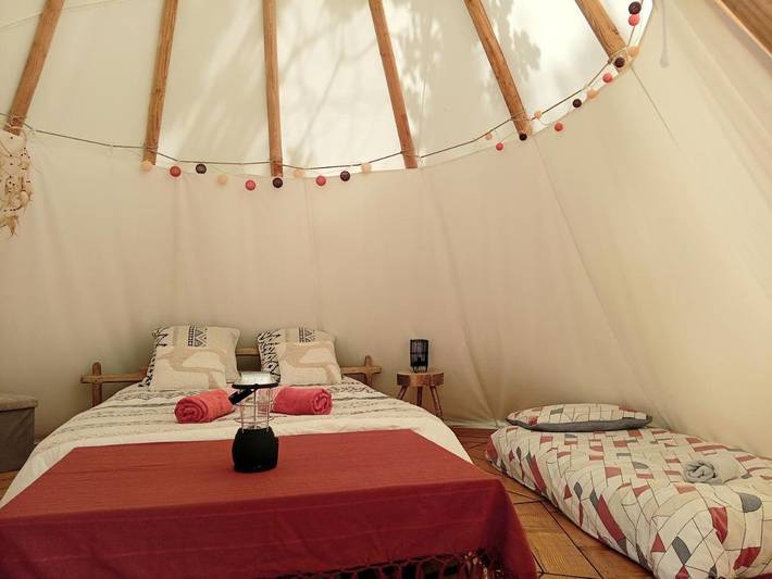 Gîte pour 3 personnes, avec jardin et balcon à Cambounès - 2