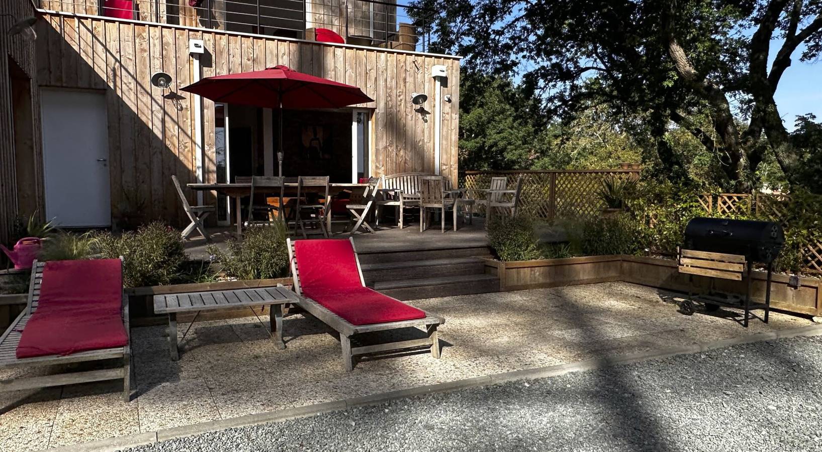 Villa „Mimosa – Außergewöhnlicher Seeblick“, private Terrasse & Wlan in Lac de Lacanau, Lacanau