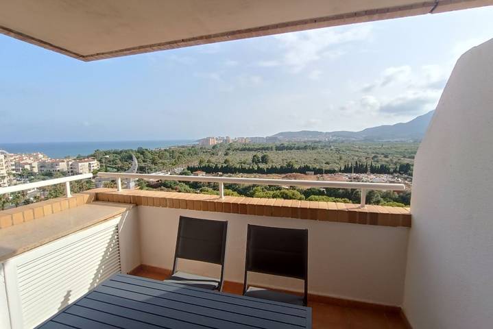 Apartamento de vacaciones para 6 personas, con balcón/terraza y piscina - 1